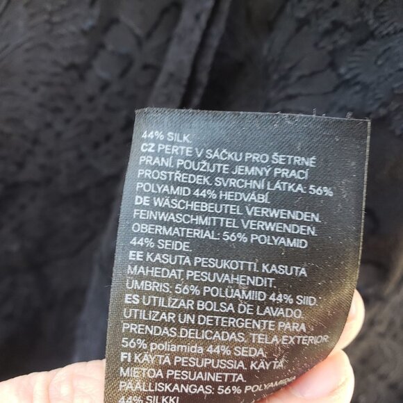 5/$100 SALE - H&M Studio AW2016 Black Lace Tunic Top - Picture 7 of 9